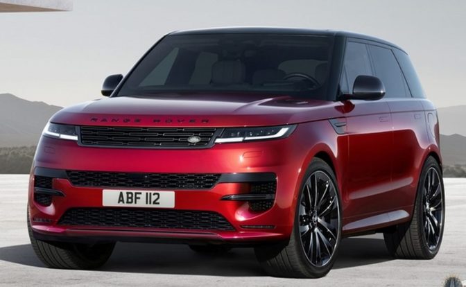 2022 Land Rover Range Rover Sport Front Quarter