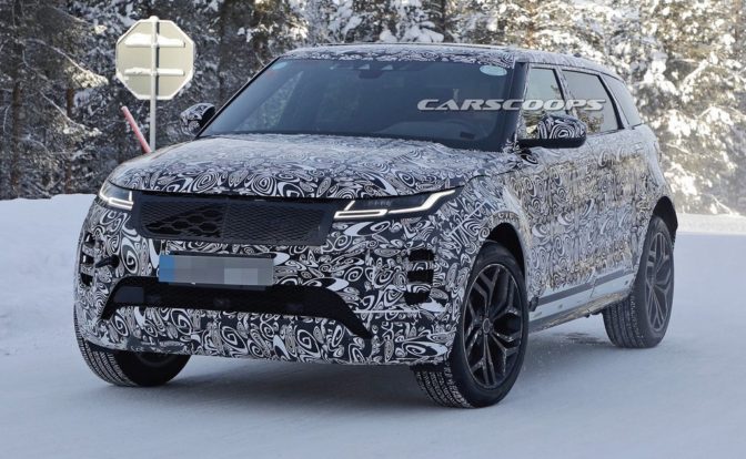 2022 Range Rover Evoque LWB Spied