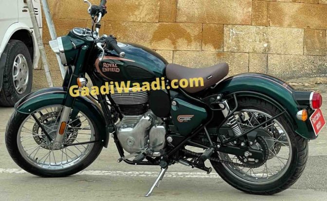 2022 Royal Enfield Classic 350 Spied