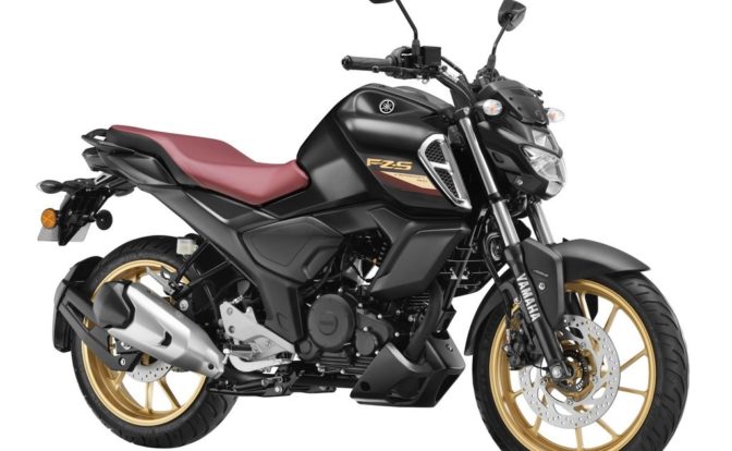 2022 Yamaha FZS Deluxe Metallic Black