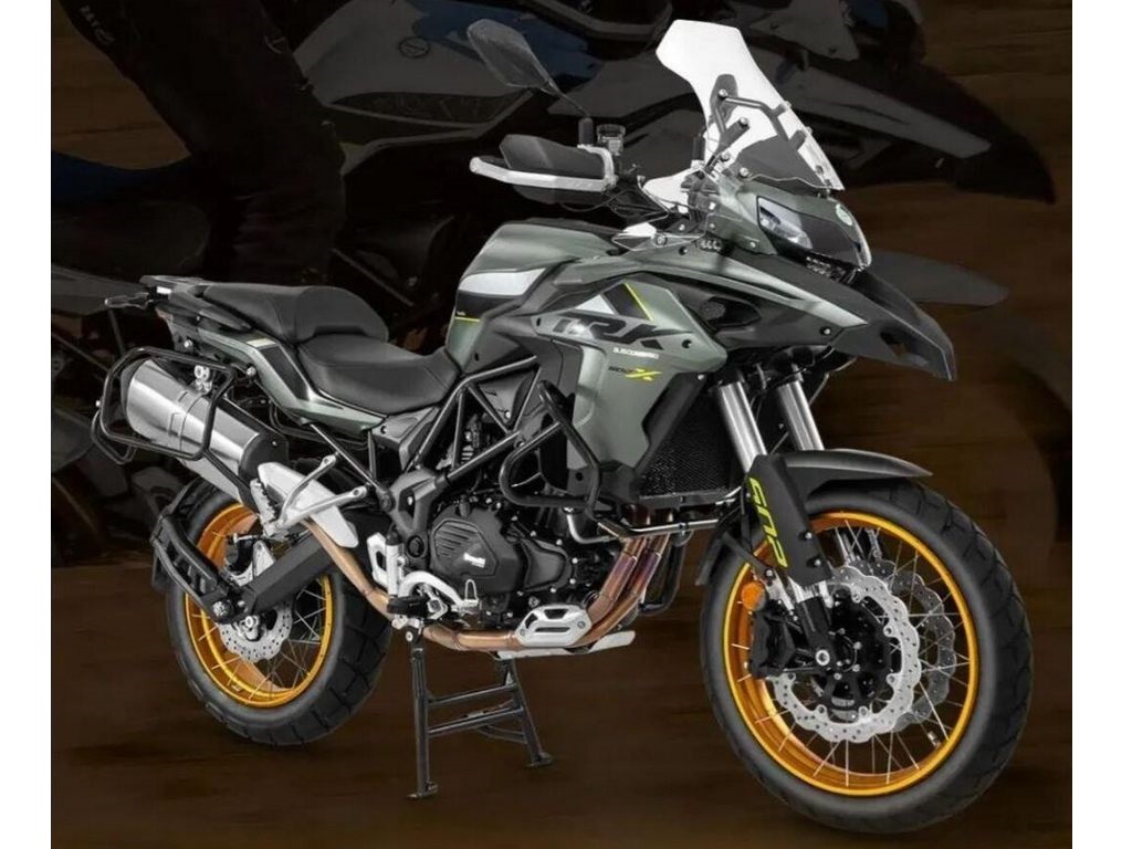 2023 Benelli TRK 502X Green