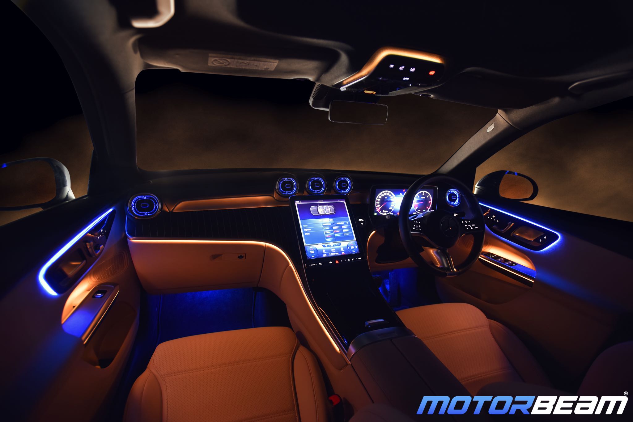 2023 Mercedes-Benz GLC 6