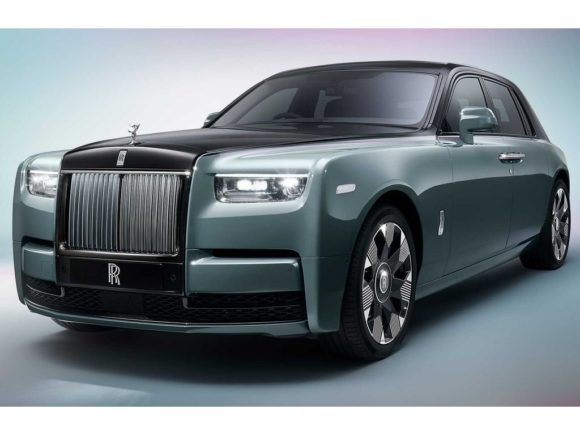 2023 Rolls Royce Phantom