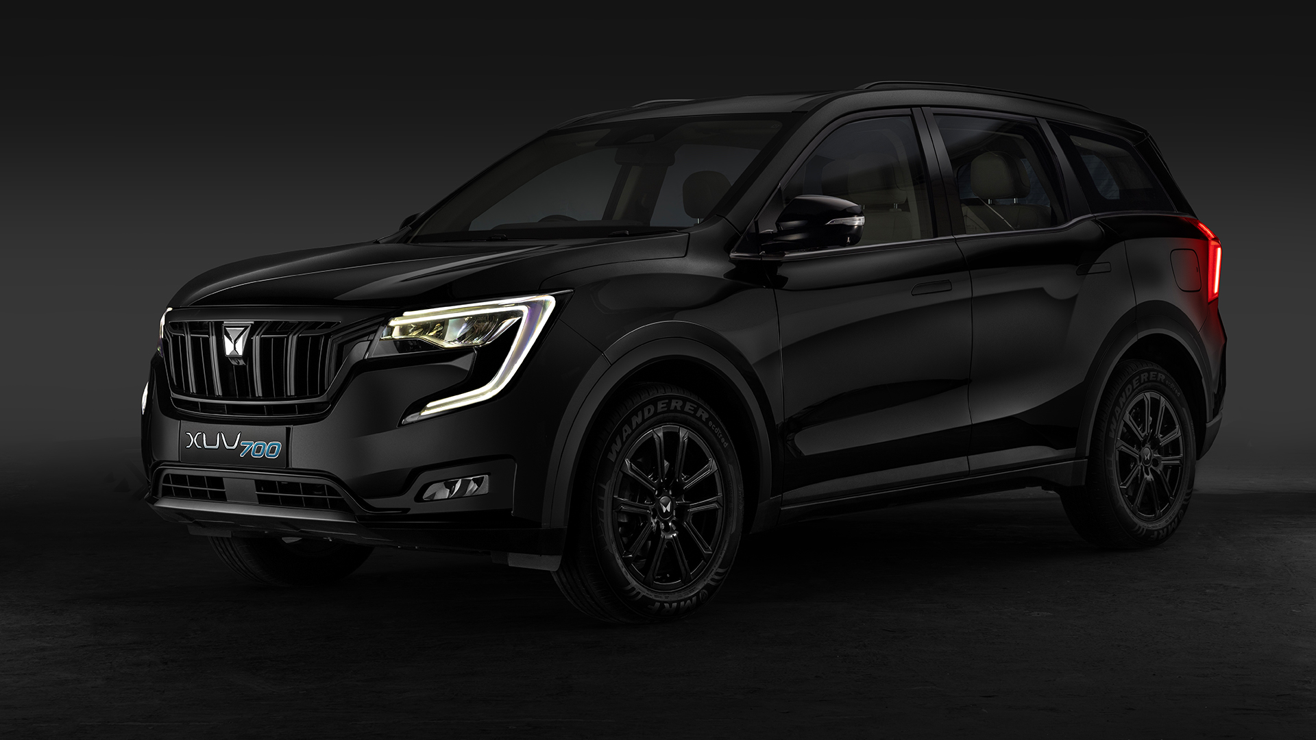 2024 Mahindra XUV700 Temporary Price Cut Upto Rs.2 Lakhs