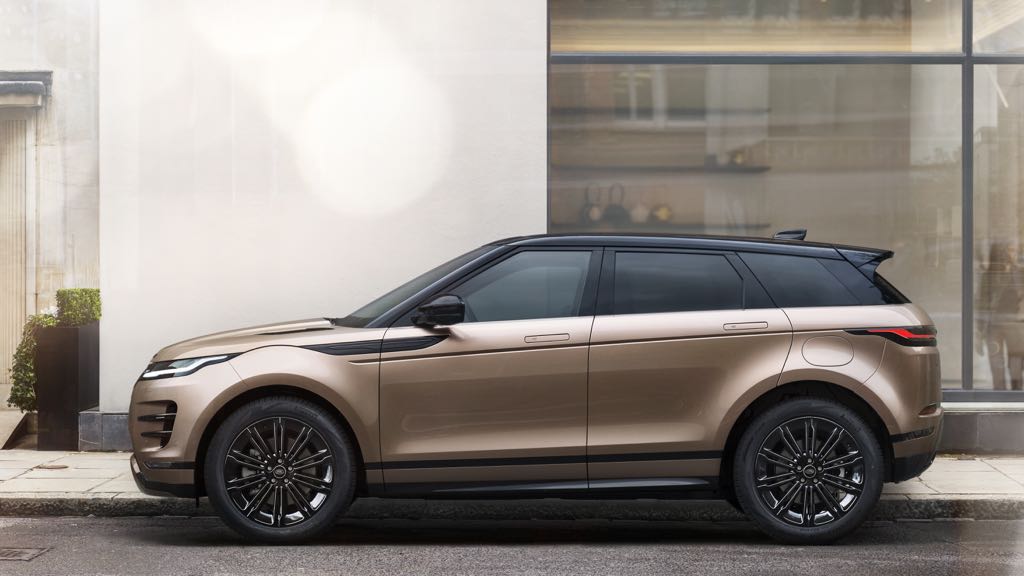 2024 Range Rover Evoque Side