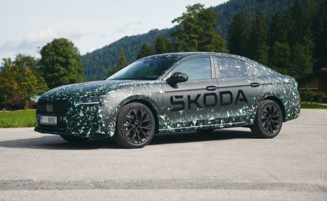 2024 Skoda Superb Teaser