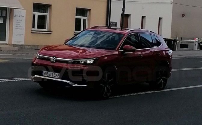 2024 Volkswagen Tiguan Spied