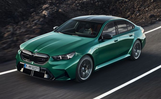 2025 BMW M5 Specs