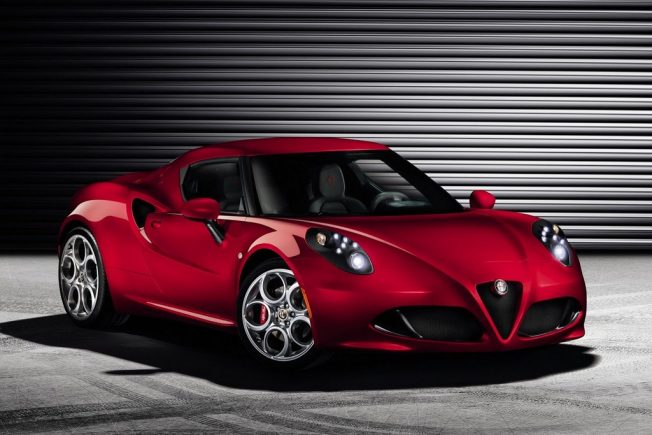 Alfa Romeo 4C Front