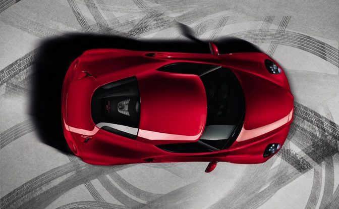 Alfa Romeo 4C Top
