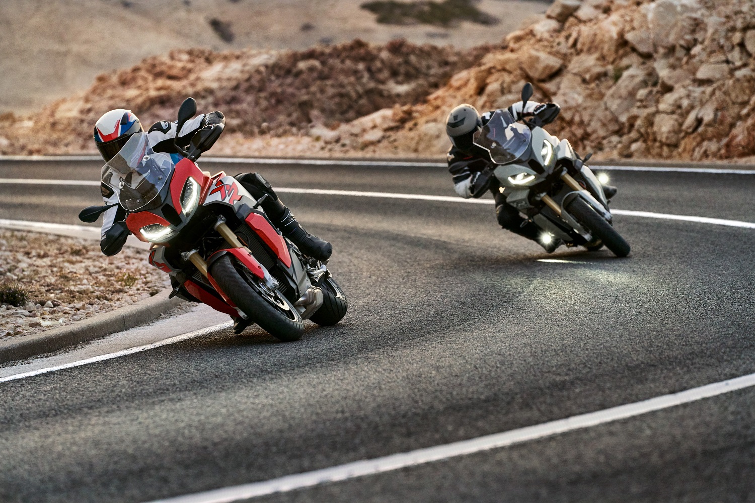 All New BMW S 1000 XR Colour