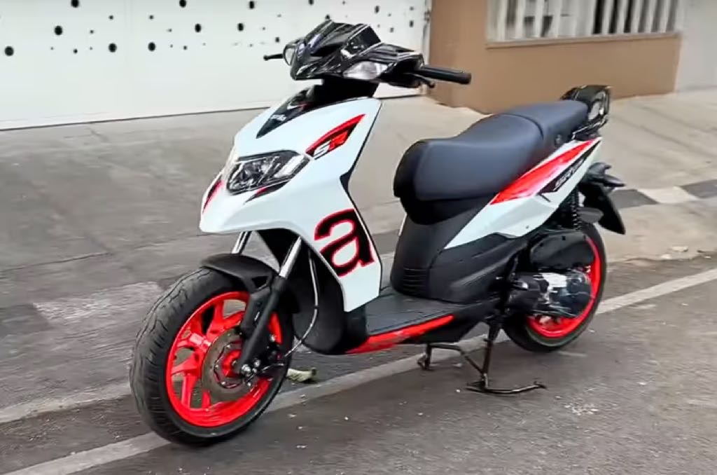 Aprilia SR 175 Spotted