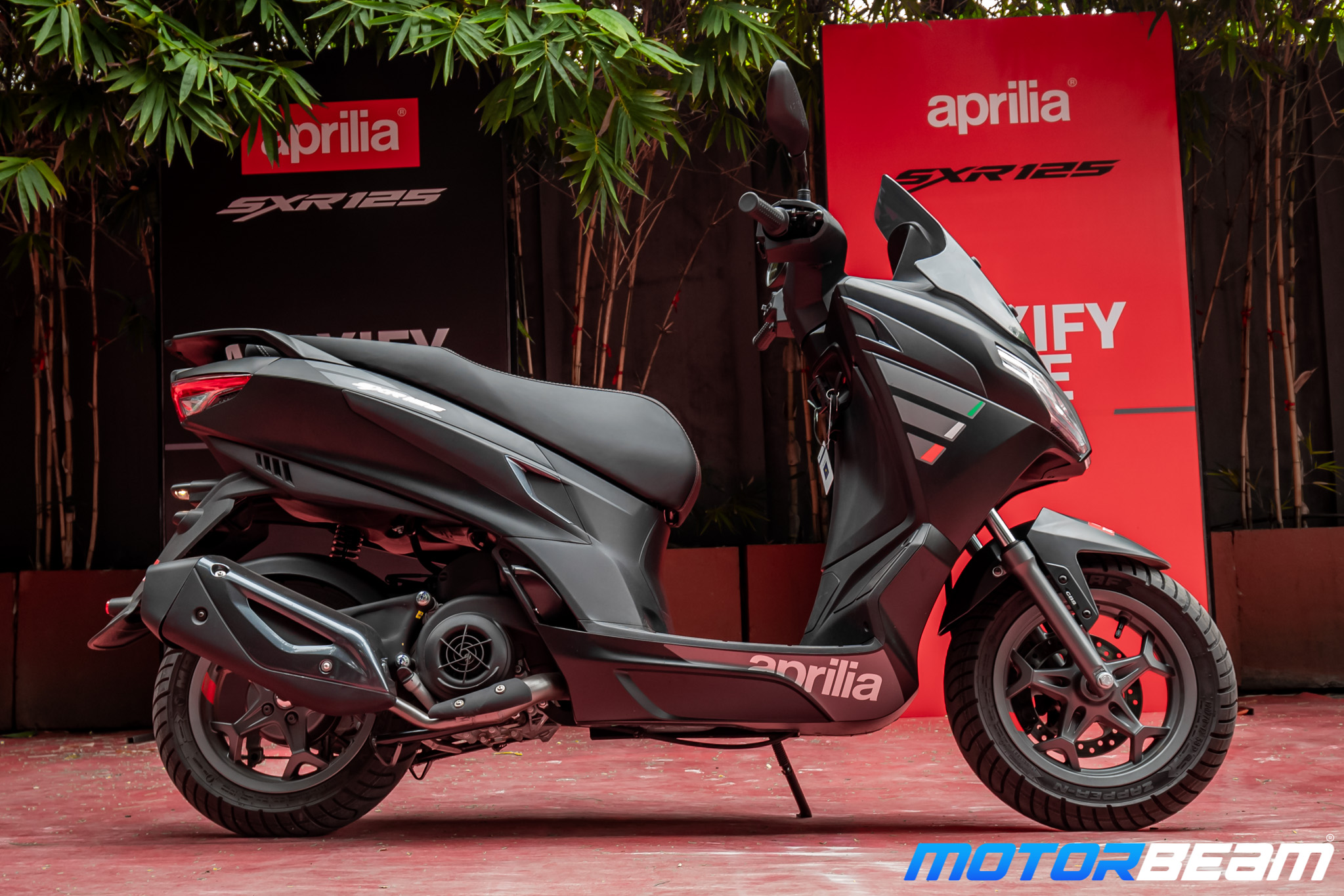 Aprilia SXR 125 Review 8