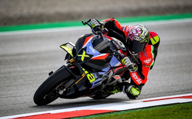 Aprilia Tuono V4 X