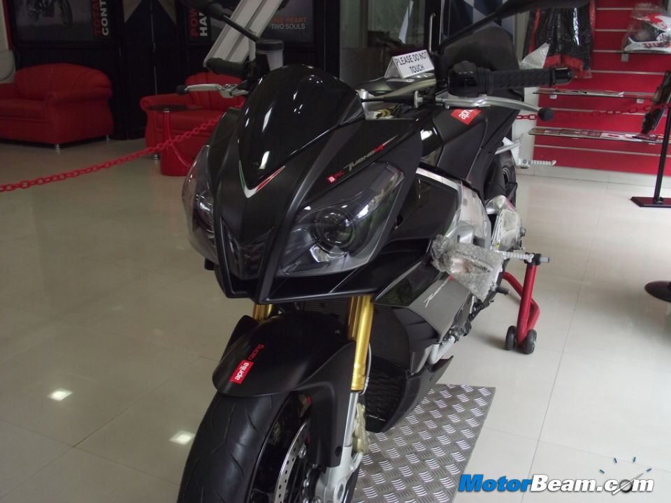 Aprilia TuonoV4 APRC Aprilia TuonoV4 APRC