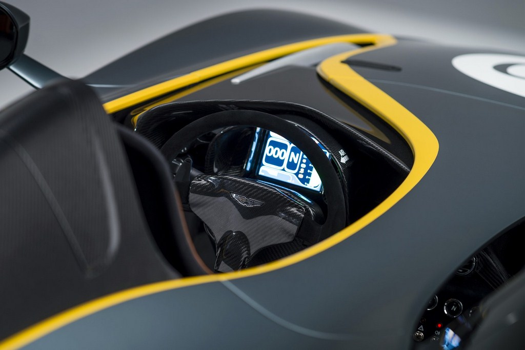 Aston Martin CC100 Speedster Steering