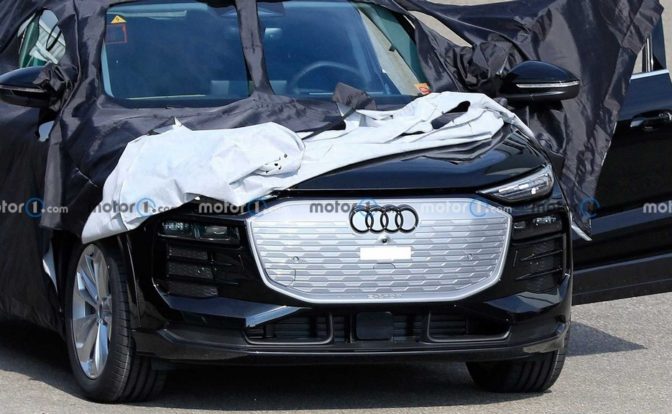 Audi Q6 e-tron Spied