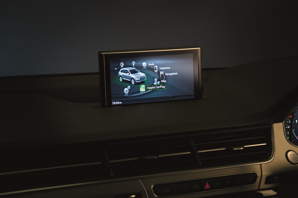 Audi Q7 Design Edition Infotainment System