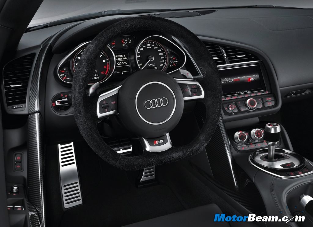 Audi R8 V10 Plus Interiors