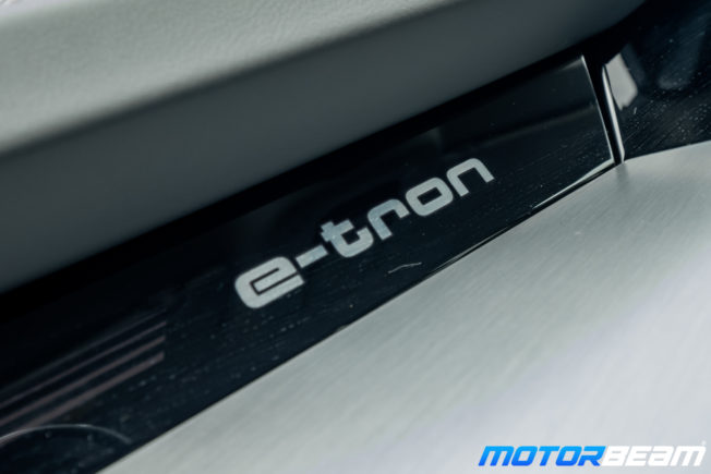 Audi-e-tron-17