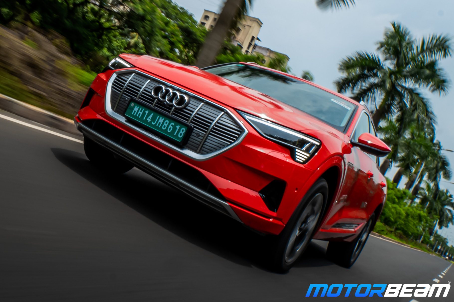 Audi-e-tron-40