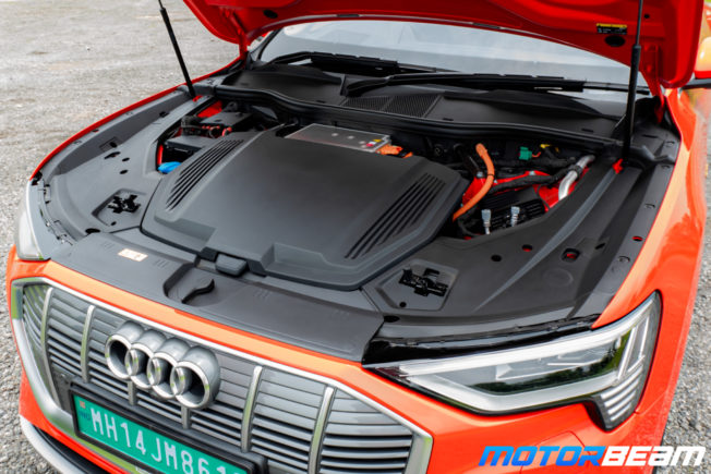 Audi-e-tron-7