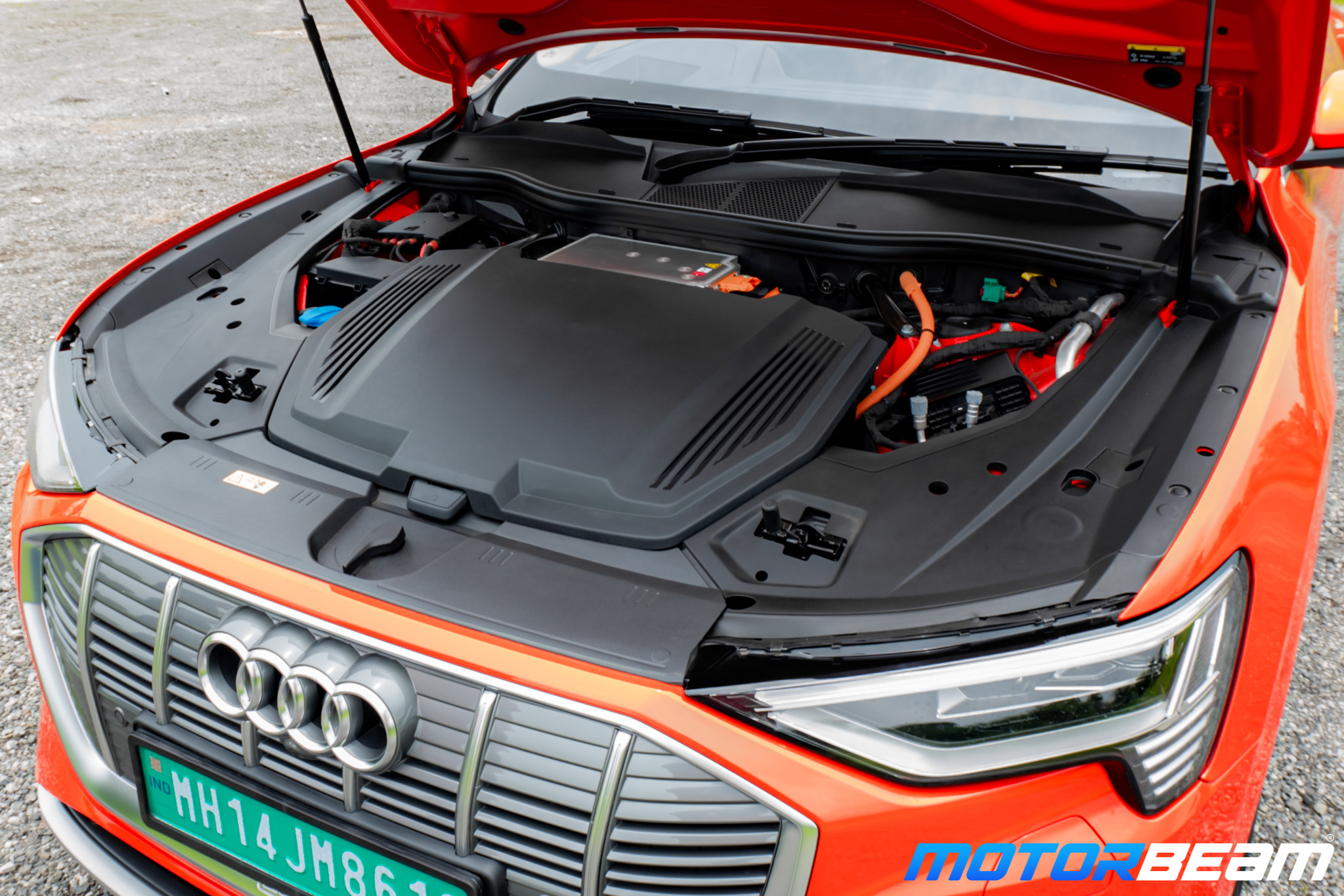 Audi-e-tron-7