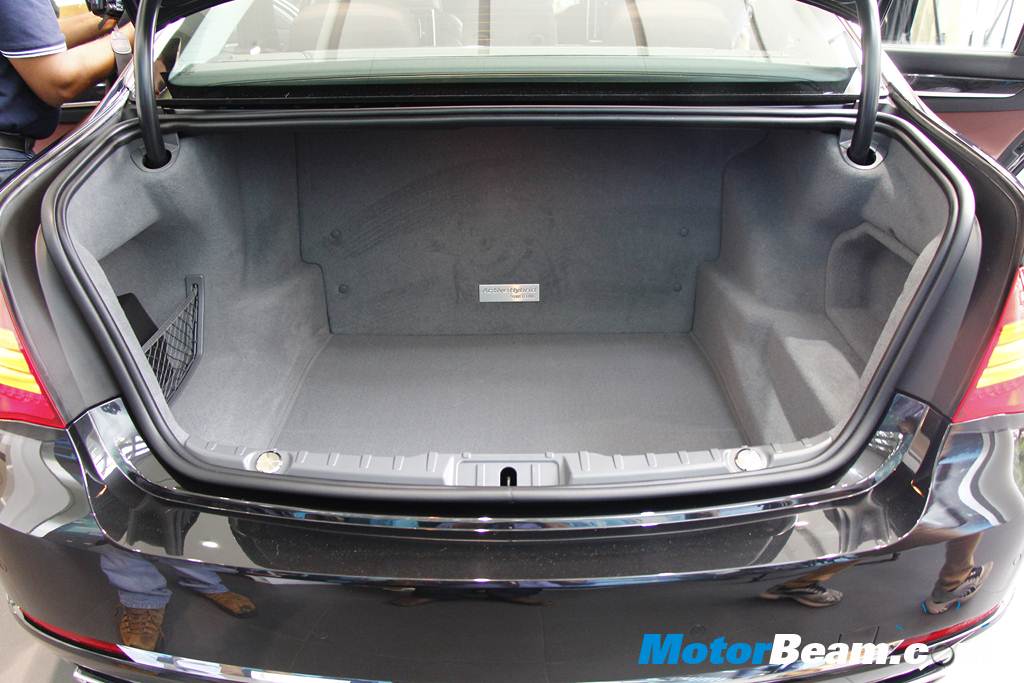 BMW 7-Series ActiveHybrid Boot