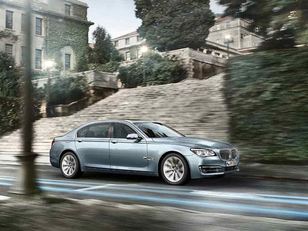 BMW 7-Series ActiveHybrid Wallpaper