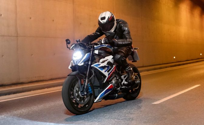 BMW M 1000 R