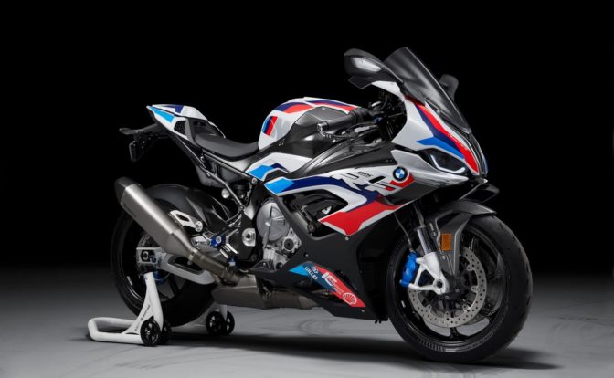 BMW M 1000 RR