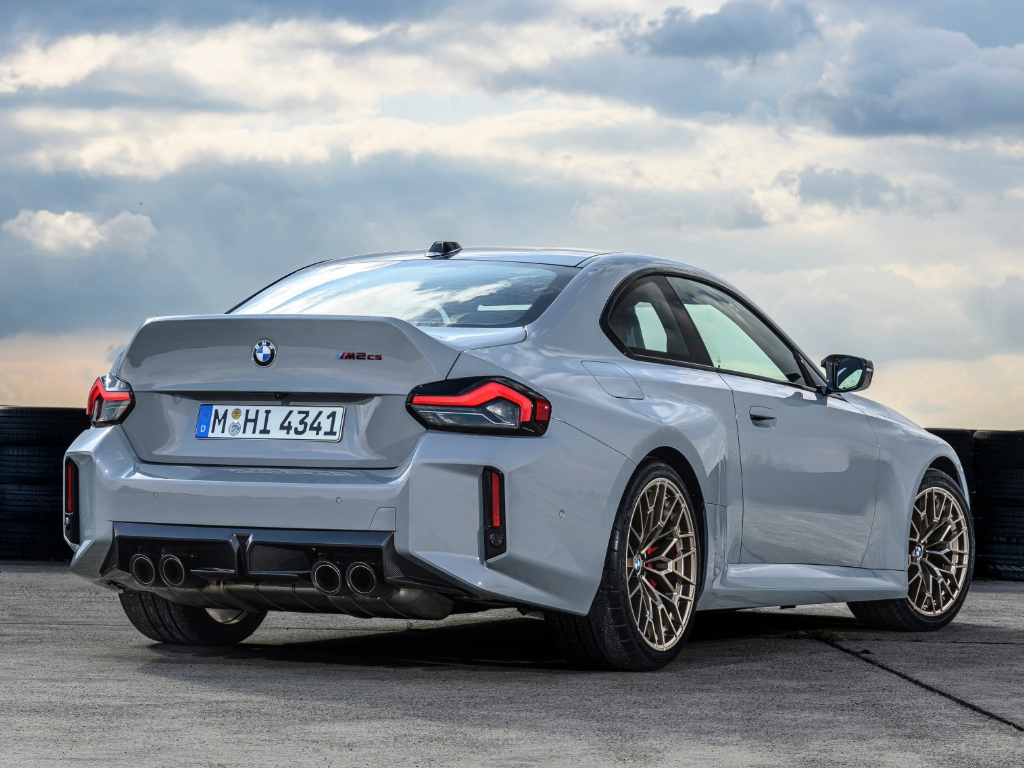 BMW M2 CS Rear