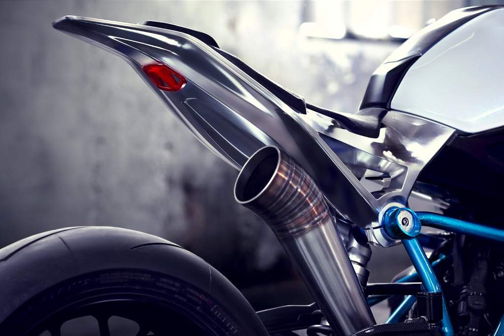 BMW Motorrad Concept Roadster Exhaust