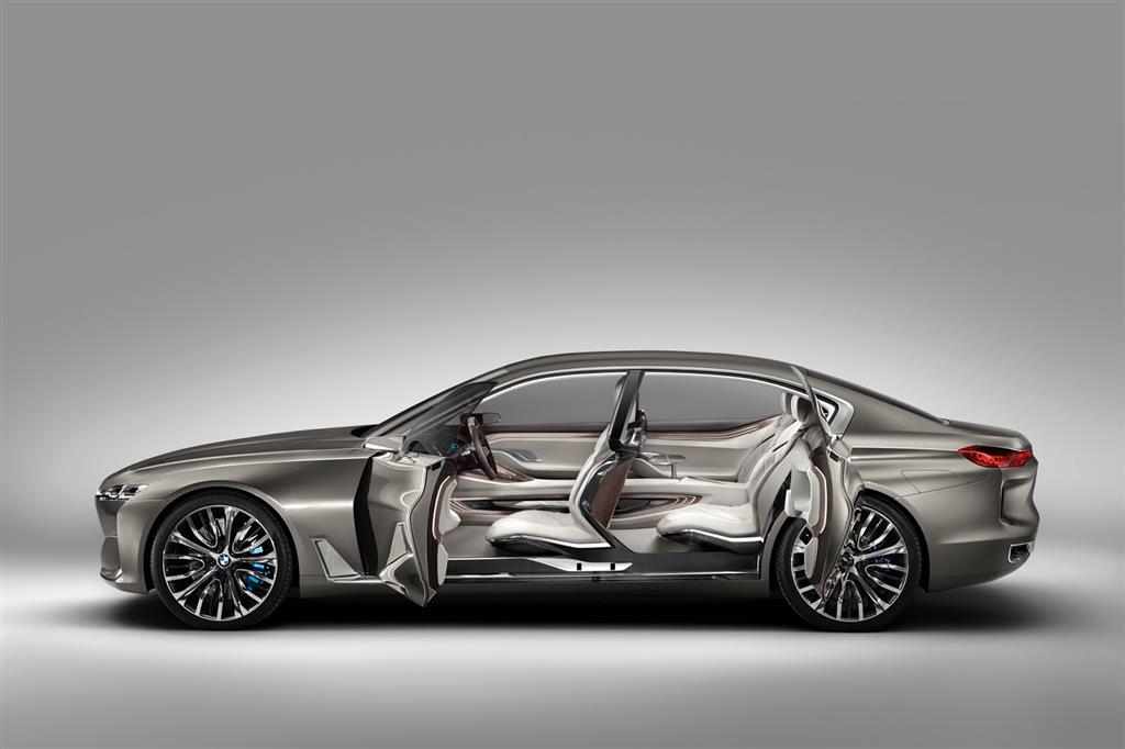 BMW Vision Future Luxury Concept Showcase