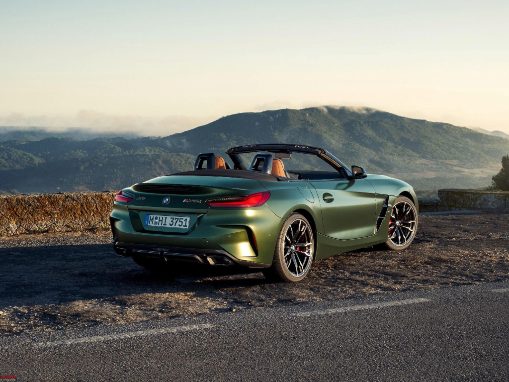 BMW Z4 M40i Pure Impulse edition rear