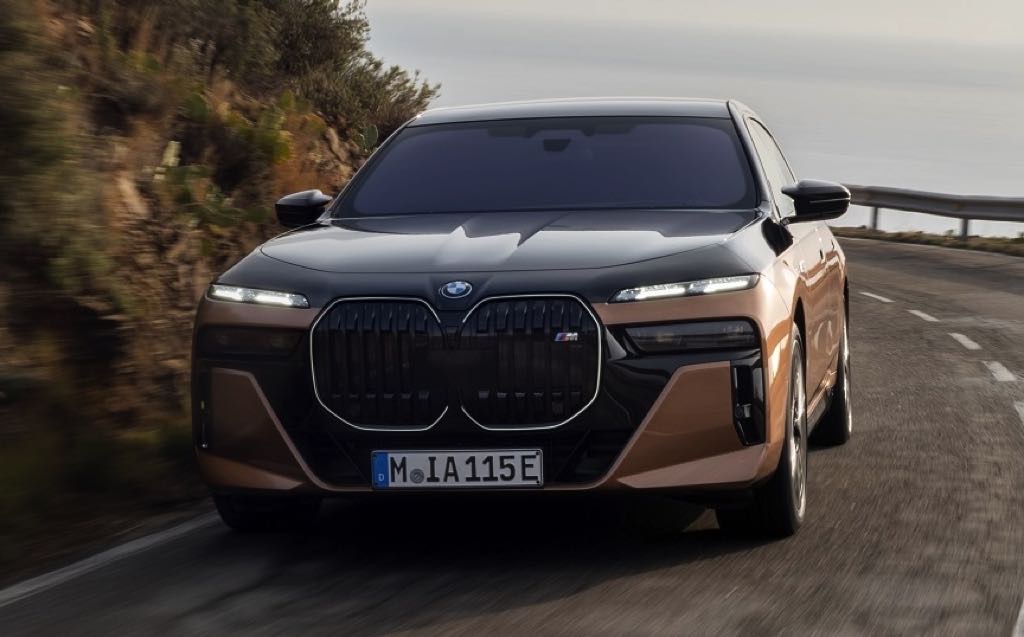 BMW i7 M70 xDrive Price