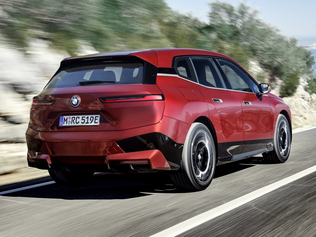BMW iX Rear