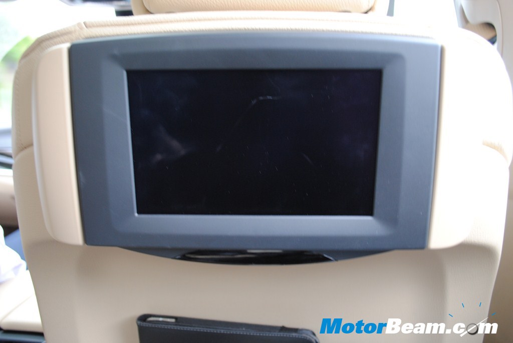 BMW_530d_Rear_Entertainment_Screen Rear Entertainment System