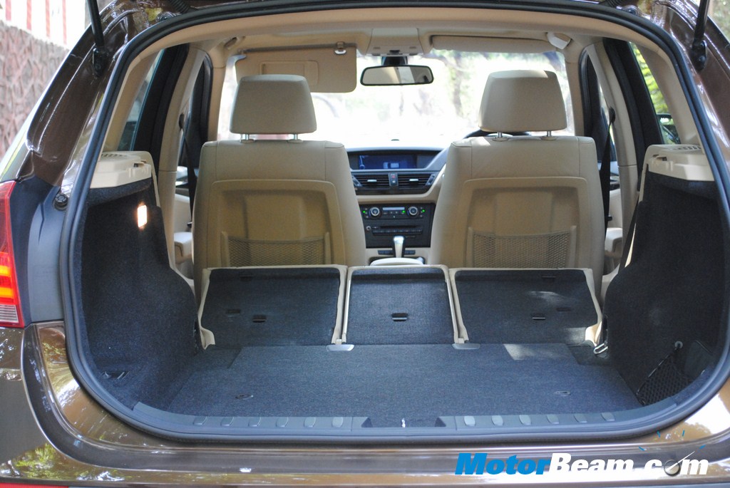 BMW_X1_Boot_2