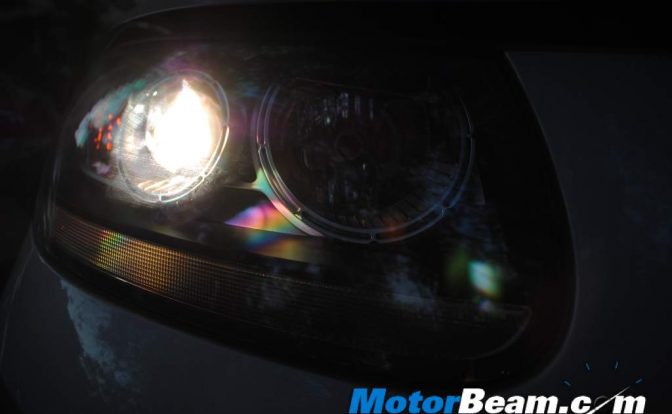 BMW_X1_Head_Light