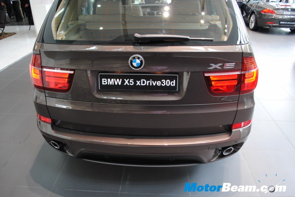 BMW_X5_Launch (4) New BMW X5 Rear