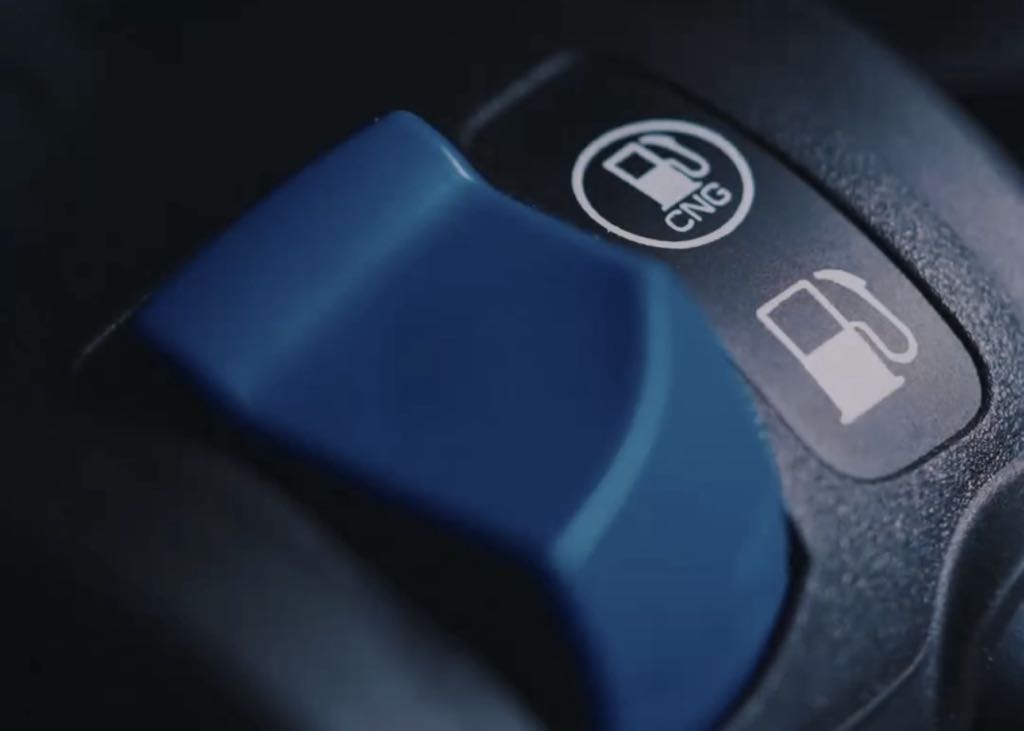 Bajaj CNG Bike Switch