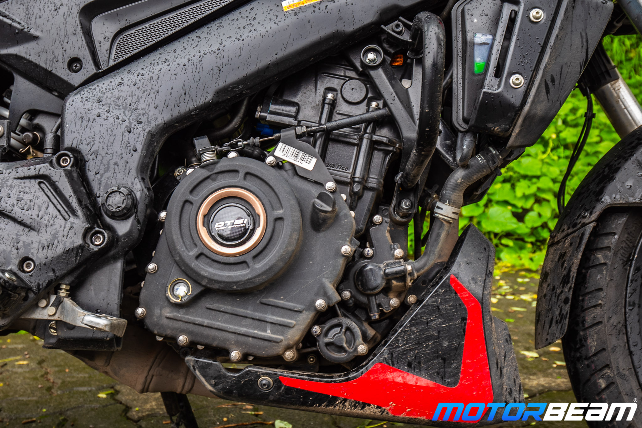 Bajaj Dominar 250 Review Engine