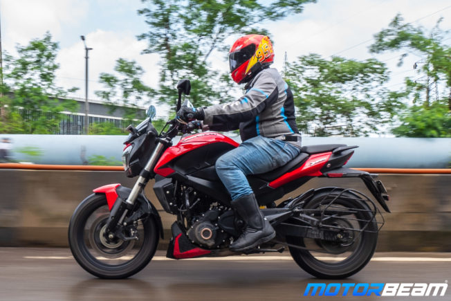 Bajaj Dominar 250 Review Posture