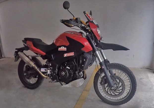 Bajaj Dominar Desert Storm