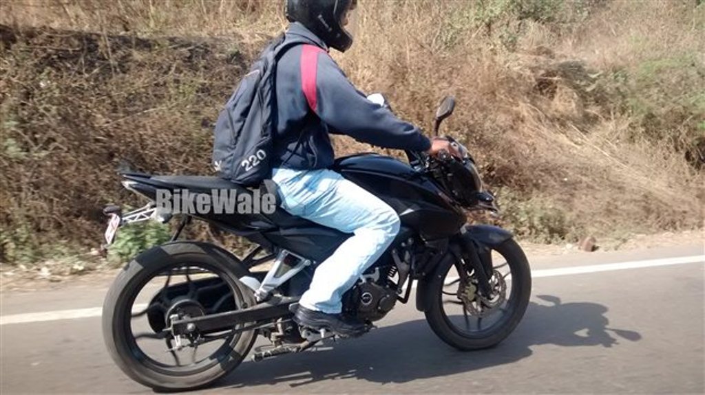 Bajaj Pulsar 150NS Spy Shot
