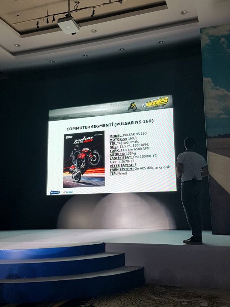Bajaj Pulsar 160 NS Specs
