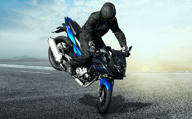 Bajaj Pulsar 220F BS6
