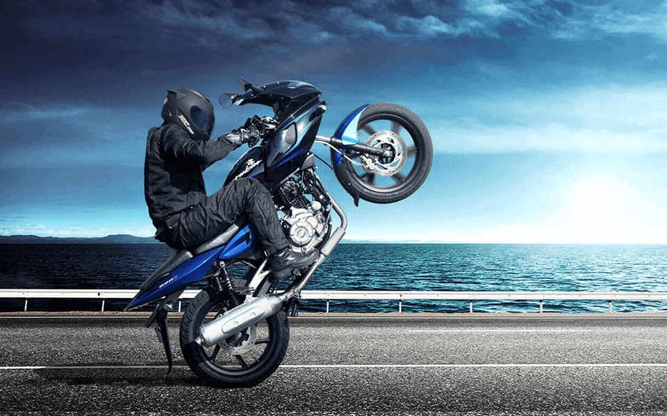 Bajaj Pulsar 220F Price BS6