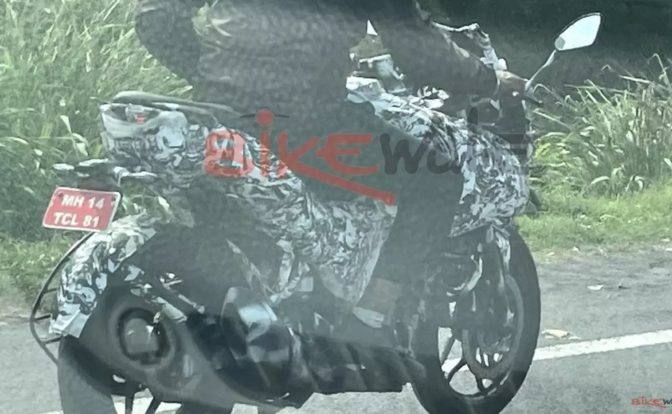 Bajaj Pulsar 250F Spied